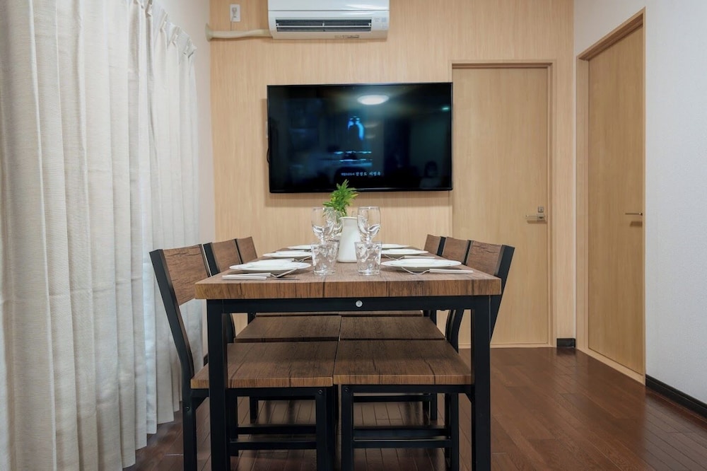 アパートメント 客室内のダイニングエリア0 | ダイヤモンド 悠 大山店