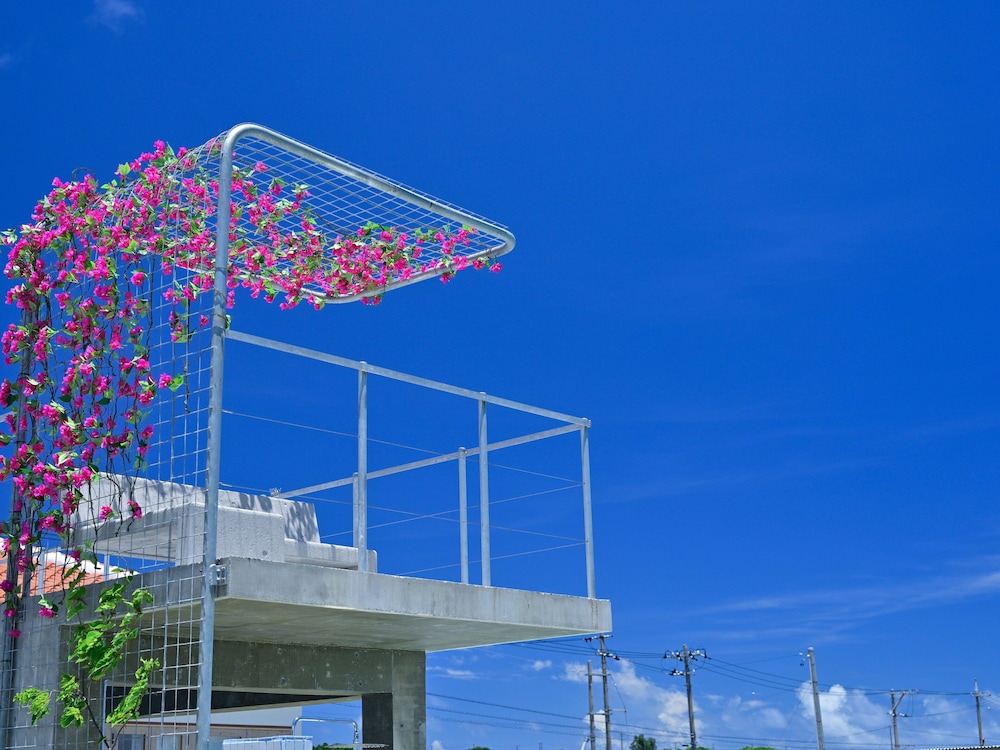 ラグジュアリー ヴィラ 客室13 | 石垣ヒルズ