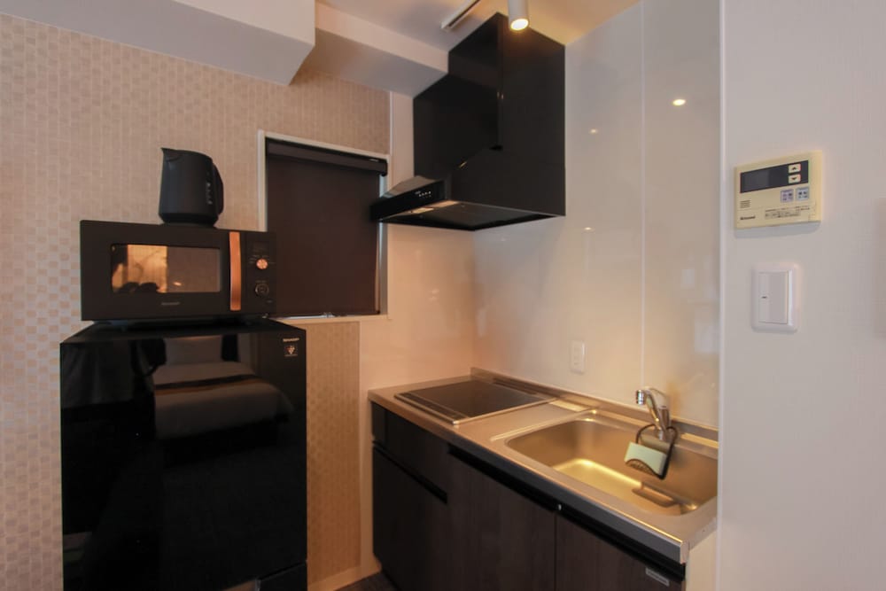 スーペリア 4 人部屋 専用キッチン0 | Grand Prime HAKATA HOTEL