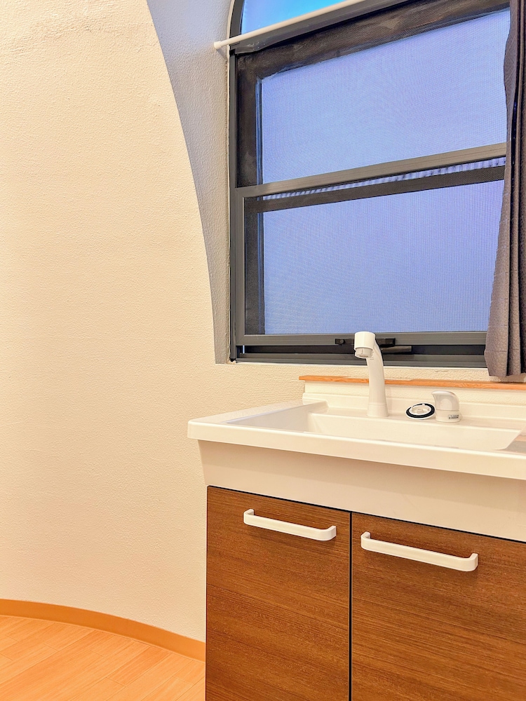 スーペリア スタジオ コートヤードビュー バスルーム1 | 湊乃里