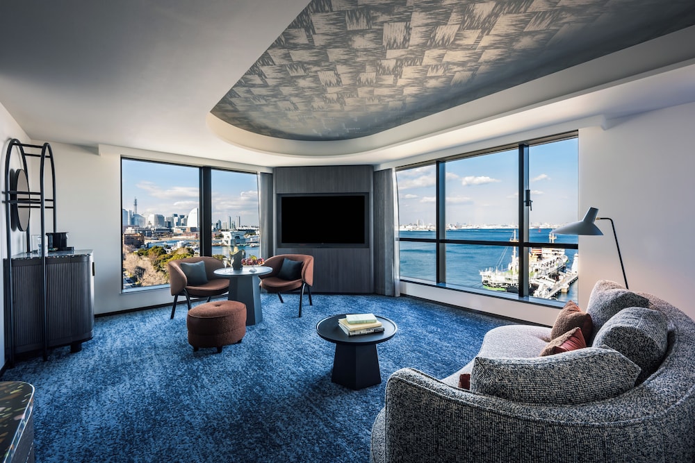 スイート シングルベッド 2 台 禁煙 客室1 | THE GATE HOTEL 横浜 by HULIC