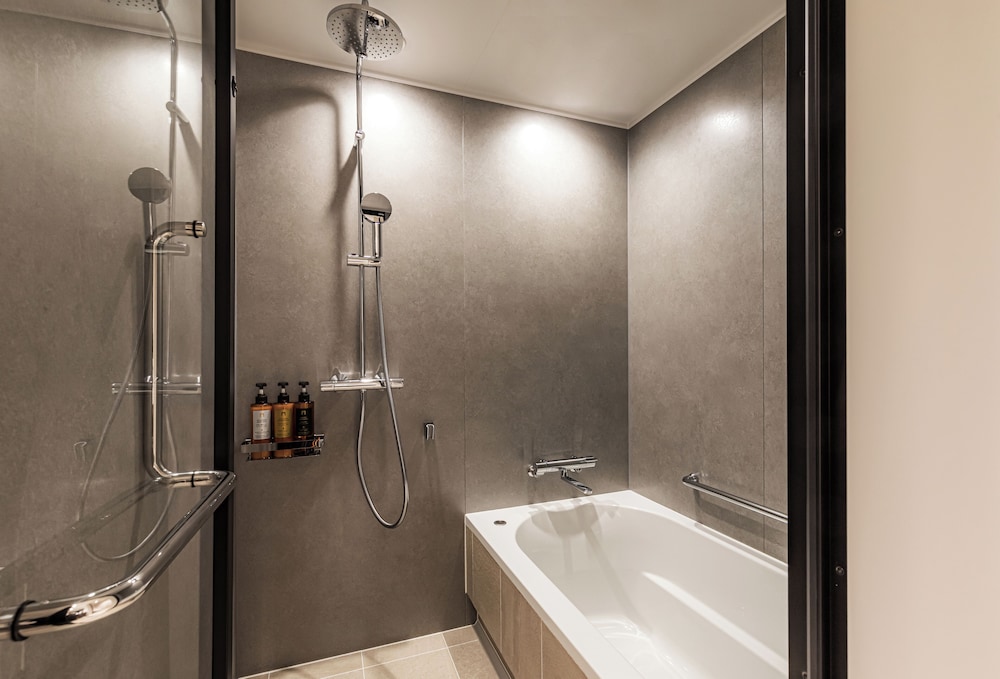 スタンダード ダブルルーム 禁煙 バスルーム0 | THE GATE HOTEL 横浜 by HULIC