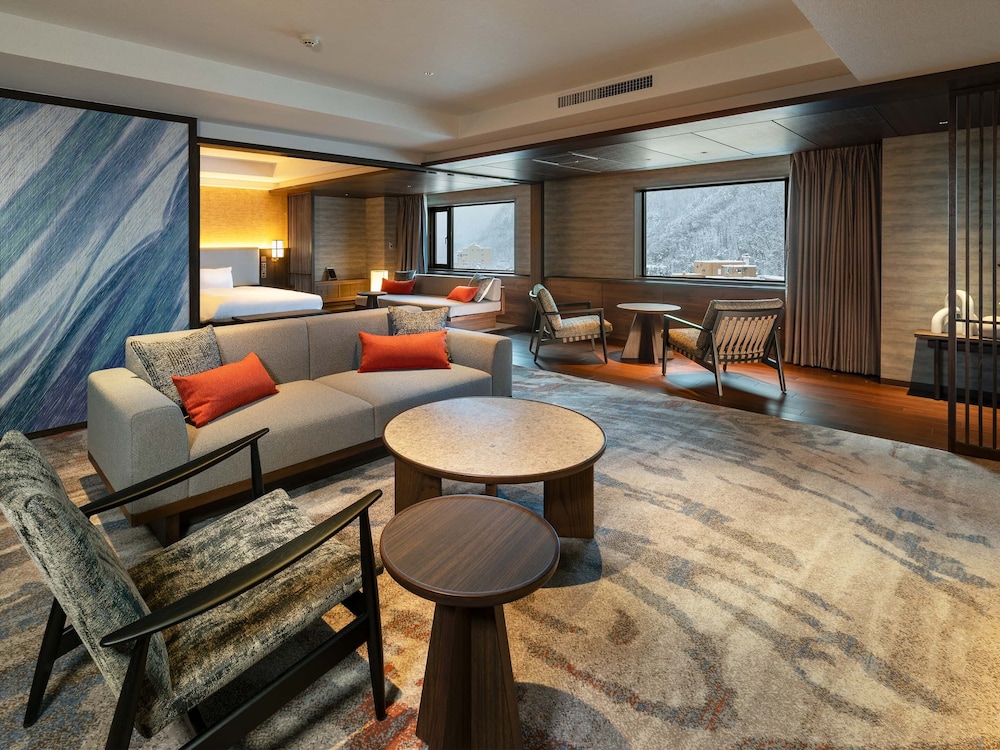 Royal Suite [View Bath] 100m² 禁煙 フレンチディナー | エグゼクティブスイート翠嶺