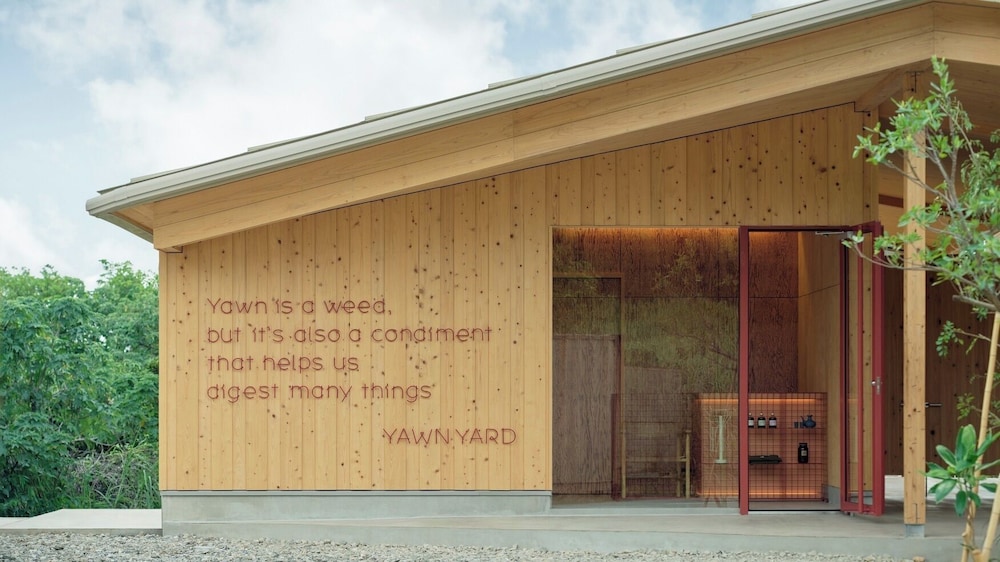 フロント1 | YAWN YARD Kouri Island フロント1 | YAWN YARD Kouri Island