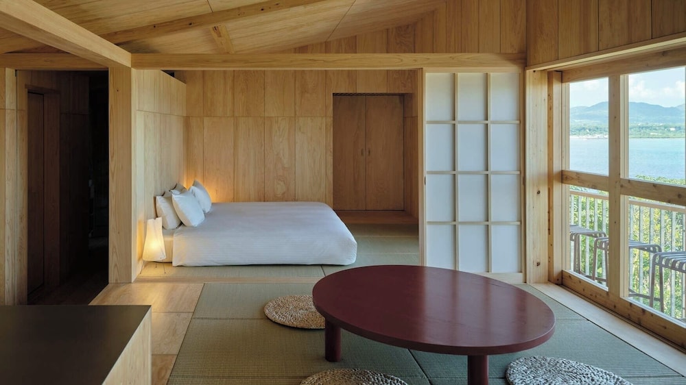 (Sea) 和室/キング 禁煙 | YAWN YARD Kouri Island