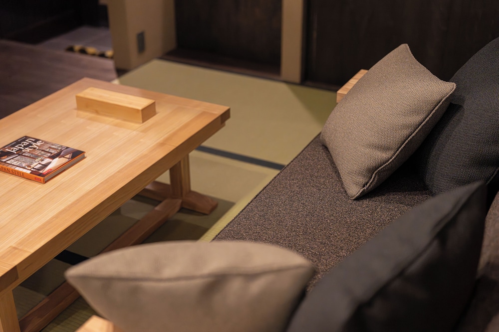 ダブルルーム キングベッド 1 台 客室10 | Nazuna 京都 東本願寺