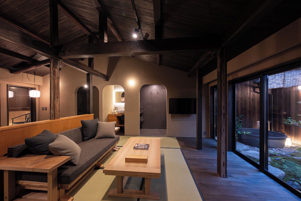 ダブルルーム キングベッド 1 台 客室5 | Nazuna 京都 東本願寺