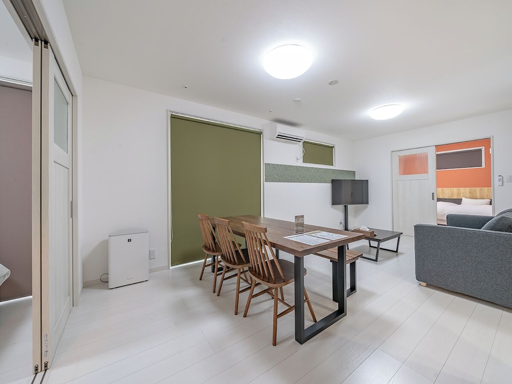 アパートメント リビング エリア1 | 高山ステイ 槐 ～えんじゅ～ 101