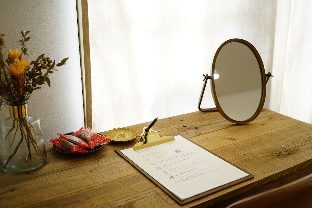 デザイン 4 人部屋 客室9 | wanderlust STAY