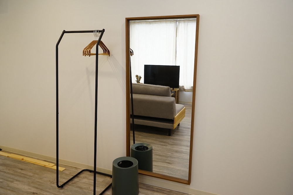 デザイン 4 人部屋 客室5 | wanderlust STAY