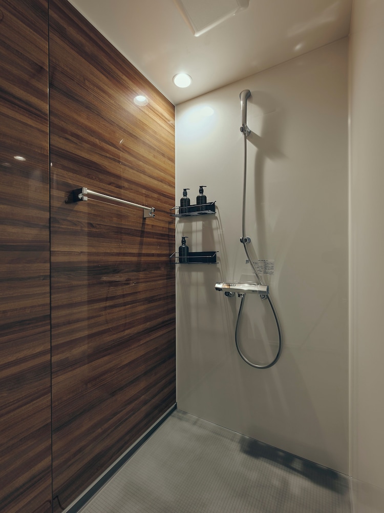 スーペリア スタジオスイート バスルーム3 | illi Surp Shiba-Park