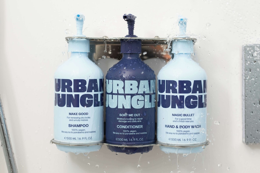 スタンダード ダブルルーム バスルーム1 | YOTEL Tokyo Ginza