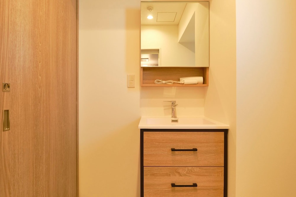 B-2 (6名収容) 禁煙 客室26 | MODELLO 三軒茶屋 by Tranova