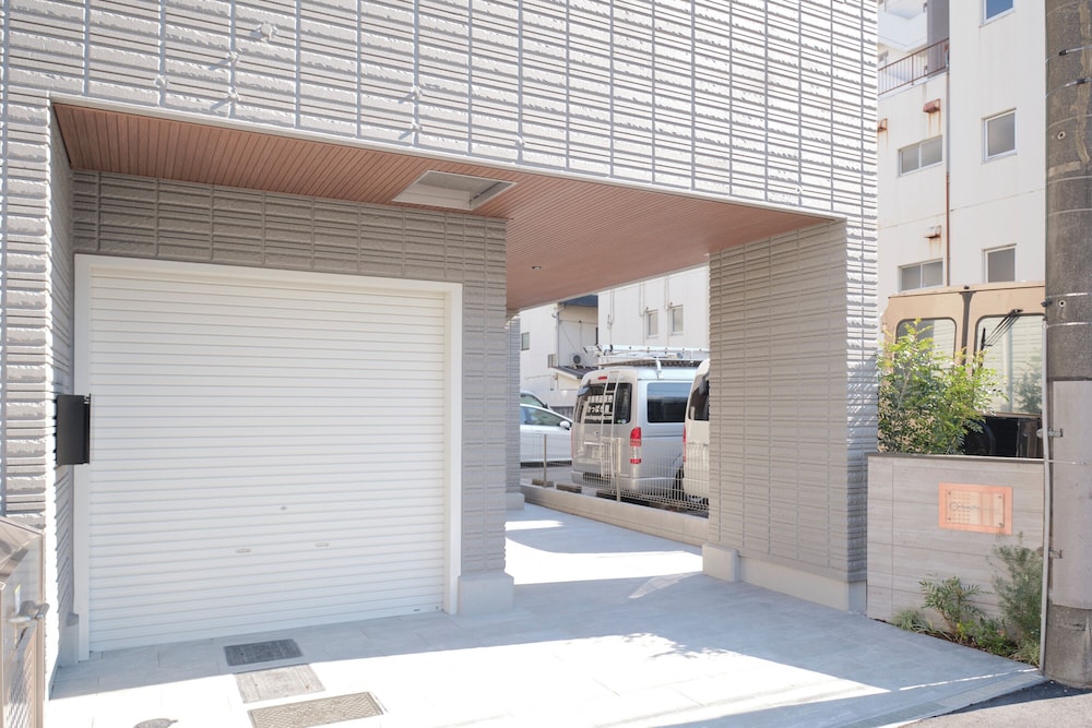 エブリネット新宿 II by Tranova