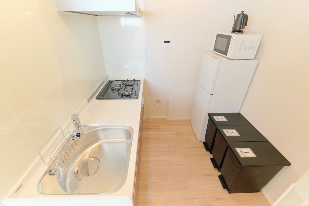 Bタイプ (5名収容) 禁煙 専用キッチン2 | エブリネット新宿 II by Tranova