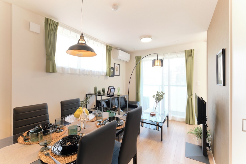 Aタイプ (6名収容) 禁煙 | エブリネット新宿 II by Tranova