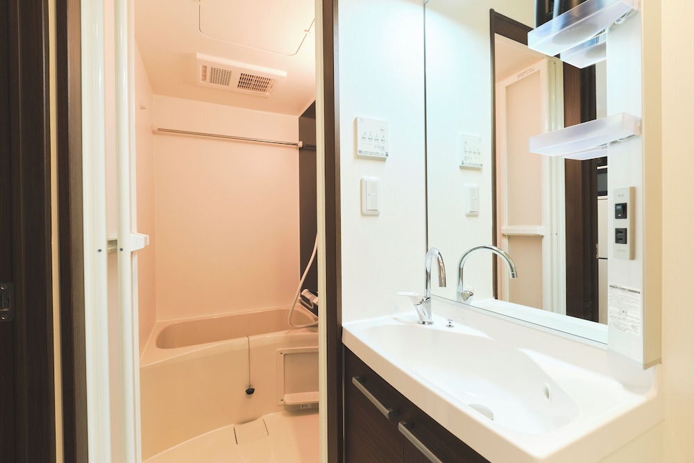 B-1 禁煙 バスルーム3 | Fuente Nishi Sugamo by Tranova