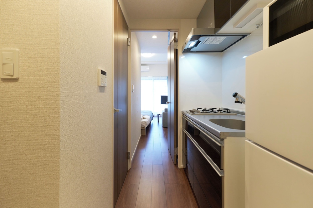 D (3人収容) 禁煙 専用キッチン2 | G-Stage 01 IKEBUKURO by Tranova