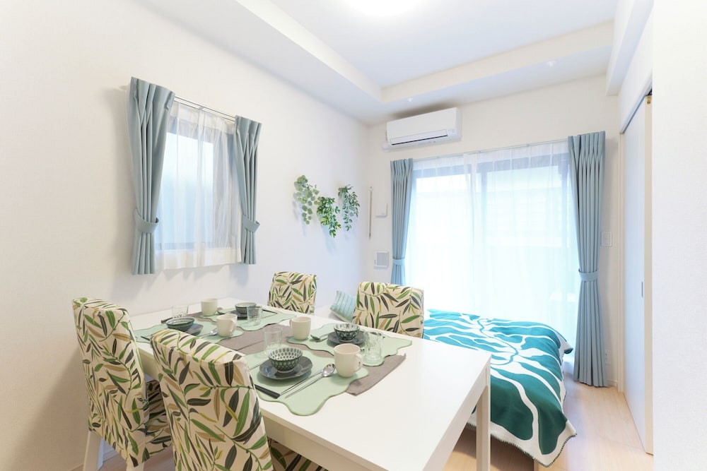 A (4人収容) 禁煙 (101) リビング エリア4 | G-Stage 01 IKEBUKURO by Tranova