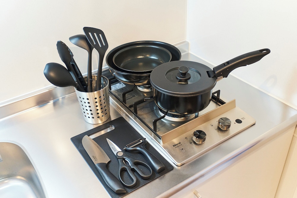 B 禁煙 専用キッチン3 | SKY UP 押上 by Tranova