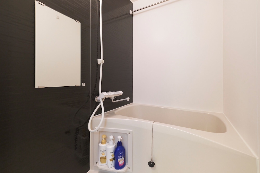 A 禁煙 バスルーム0 | SKY UP 押上 by Tranova