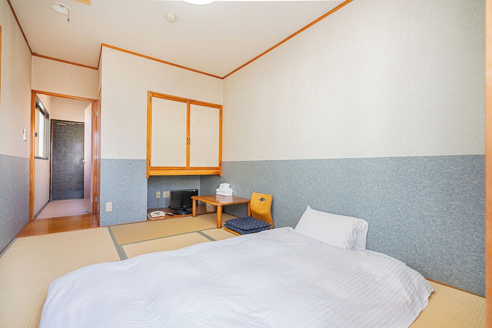 エコノミー ツインルーム 禁煙 マウンテンビュー 客室2 | 富士見の宿