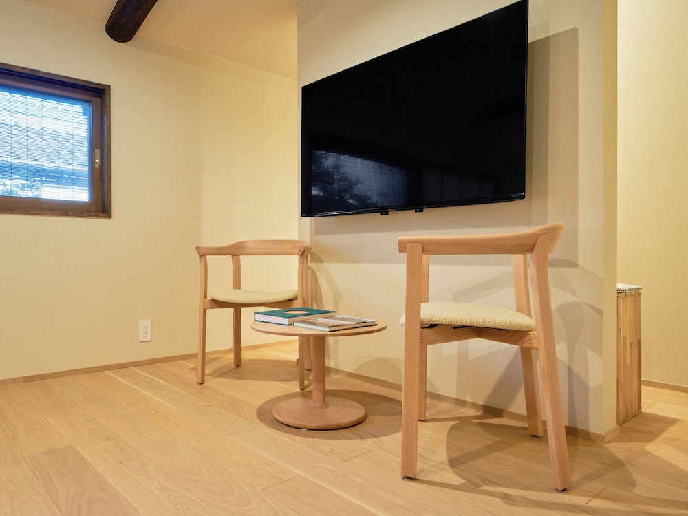 [雪見] 2階建て京町家スイート 3ベッドルーム 露天風呂付 禁煙 (1-6名) 客室13 | Kyoto Machiya 鴨川ガーデンズ