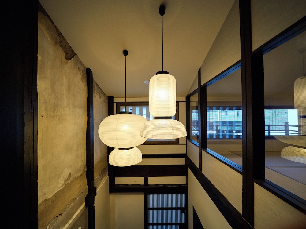 [雪見] 2階建て京町家スイート 3ベッドルーム 露天風呂付 禁煙 (1-6名) 客室2 | Kyoto Machiya 鴨川ガーデンズ