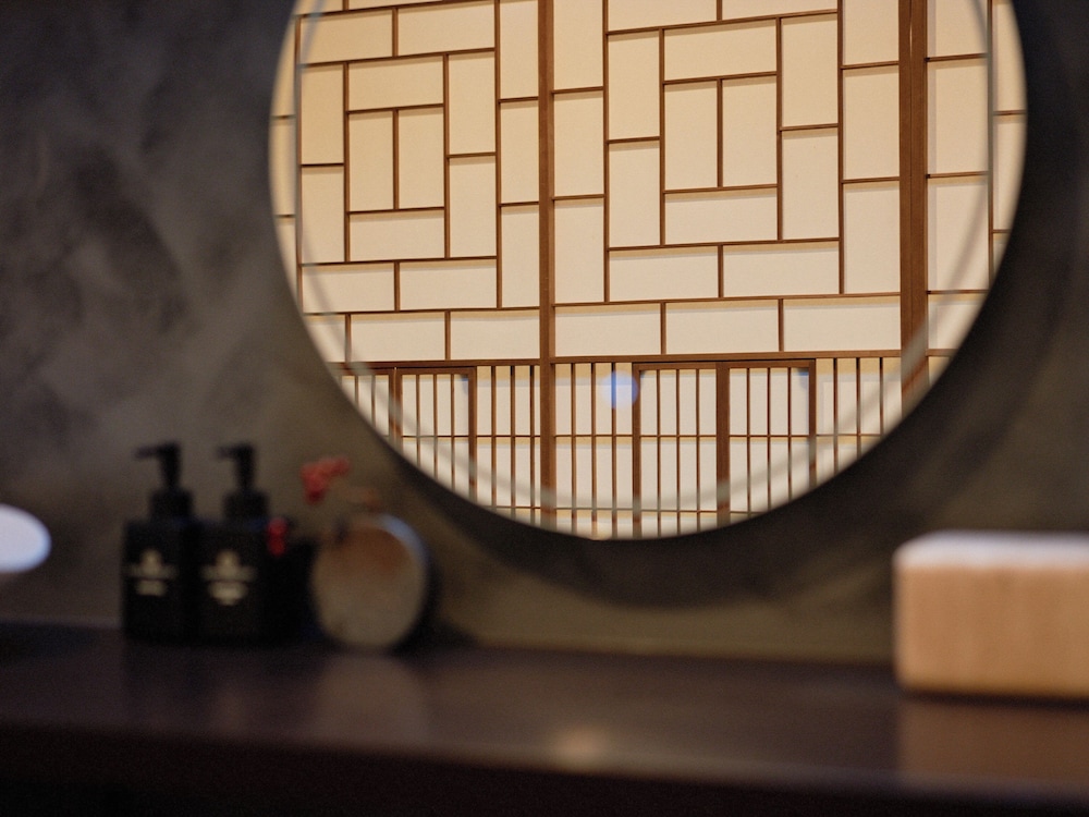 [雪見] 2階建て京町家スイート 3ベッドルーム 露天風呂付 禁煙 (1-6名) 客室15 | Kyoto Machiya 鴨川ガーデンズ