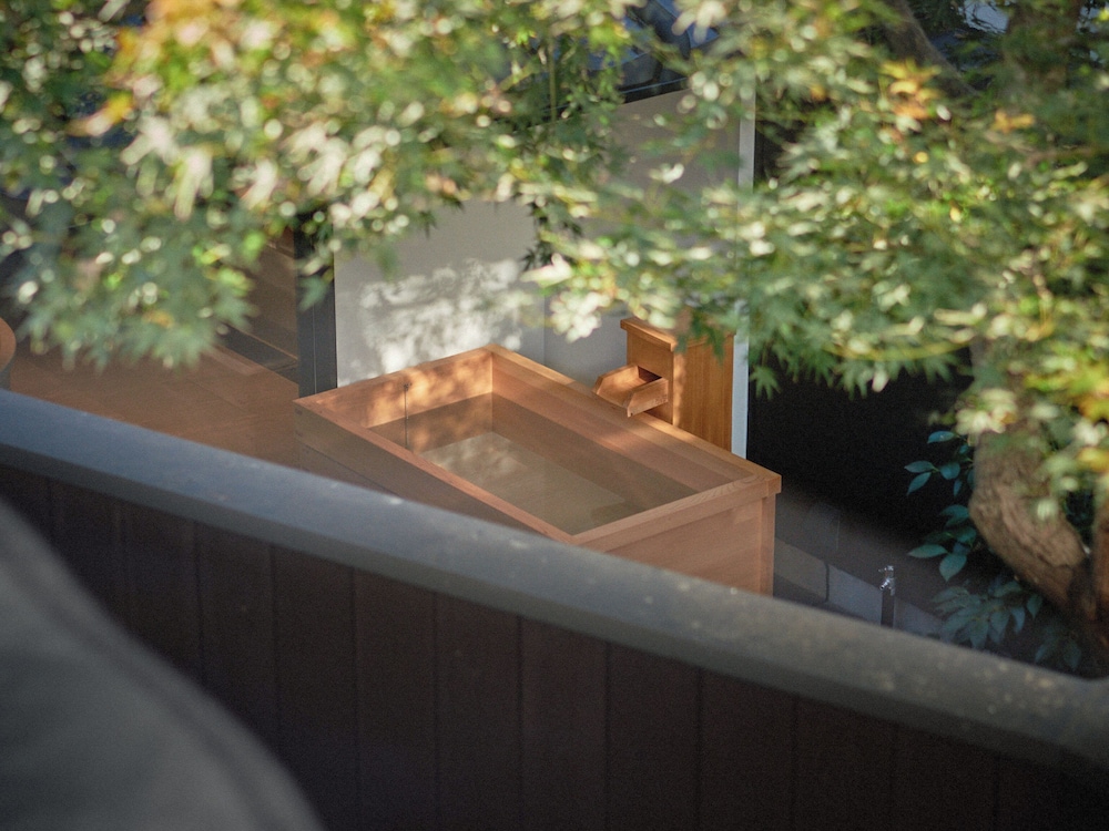 [雪見] 2階建て京町家スイート 3ベッドルーム 露天風呂付 禁煙 (1-6名) コートヤード ビュー0 | Kyoto Machiya 鴨川ガーデンズ