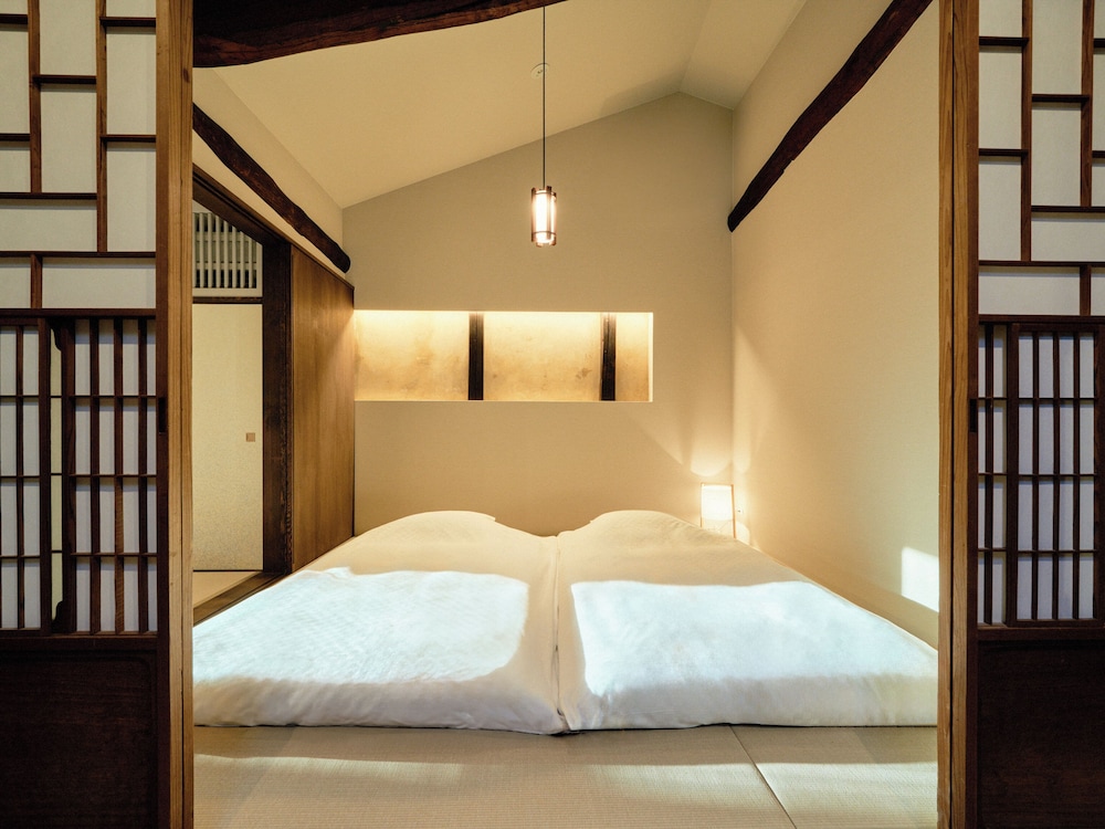 [雪見] 2階建て京町家スイート 3ベッドルーム 露天風呂付 禁煙 (1-6名) 客室19 | Kyoto Machiya 鴨川ガーデンズ