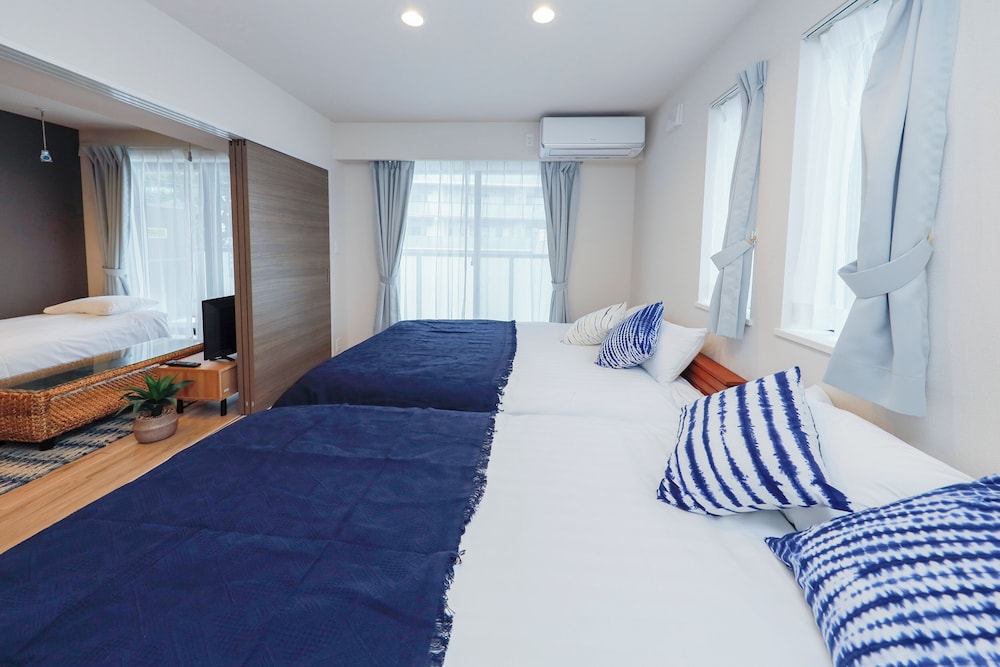 room2/8名収容 禁煙 客室4 | パシフィックコースト江ノ島 by Tranova