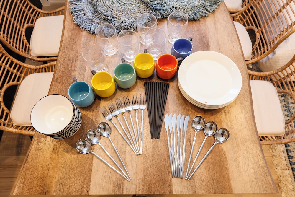 room3/5名収容 禁煙 専用キッチン1 | パシフィックコースト江ノ島 by Tranova