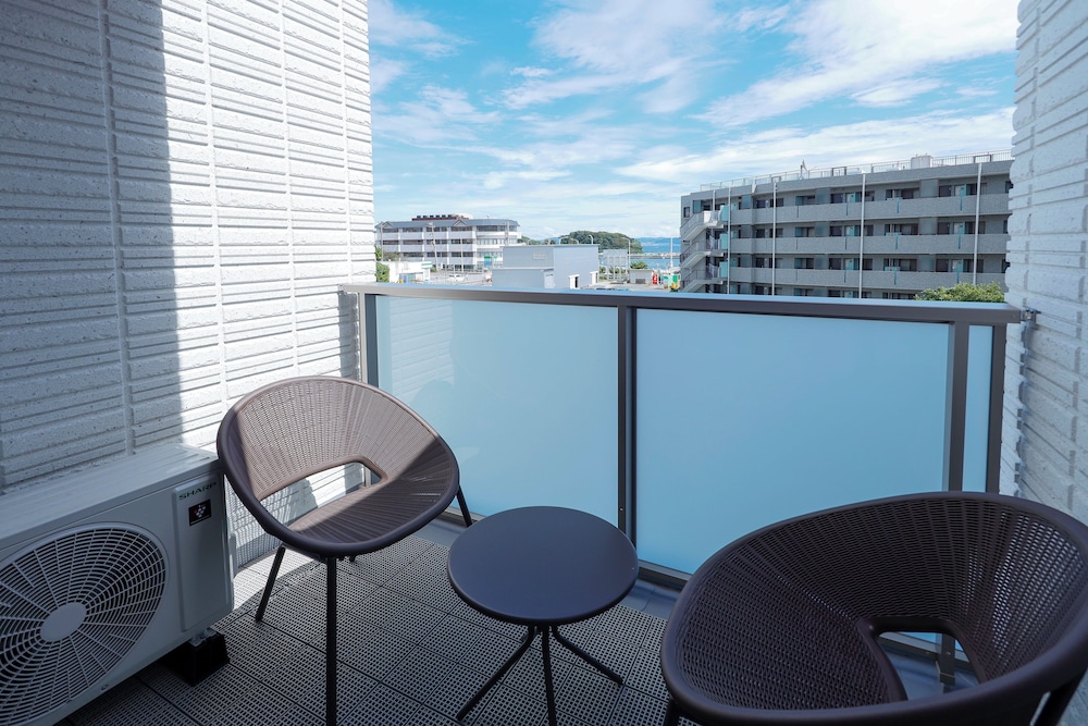 room3/5名収容 禁煙 ベランダ0 | パシフィックコースト江ノ島 by Tranova
