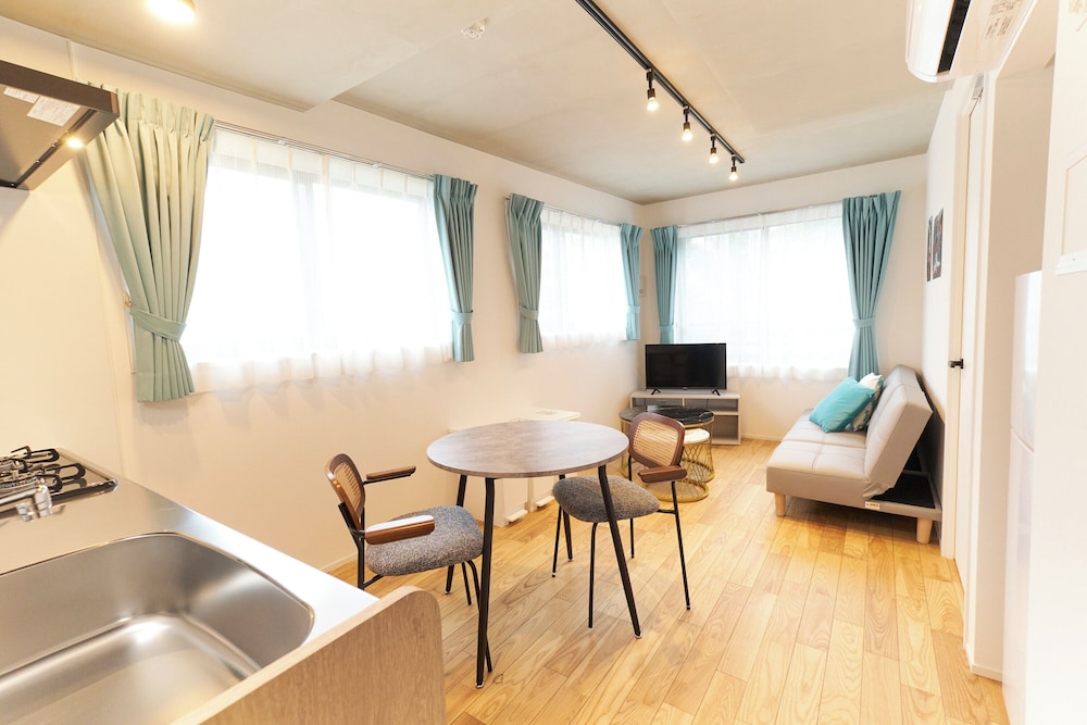 A (3p) 禁煙 リビング エリア3 | フロンティアコンフォート北池袋 by Tranova