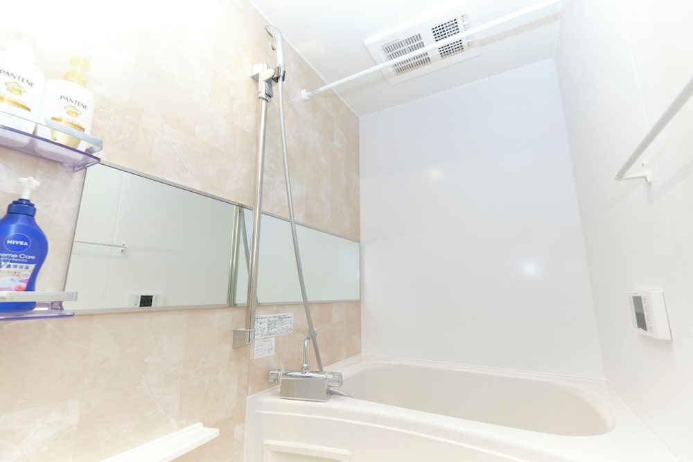 B (3p) 禁煙 バスルーム0 | Sugamo Green Heights by Tranova