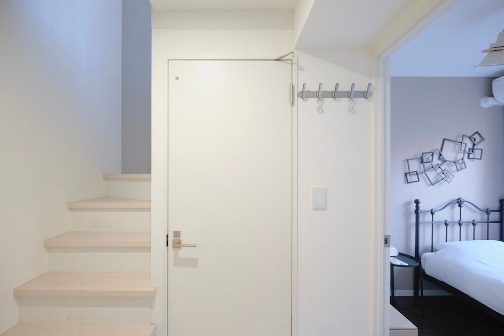 301/303 2つのプライベートルームが利用可能です 客室4 | HJ PLACE TAKANAWA by Tranova