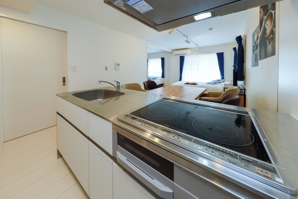 4名収容, 201 禁煙 専用キッチン2 | Grand Duo Shirokane by Tranova