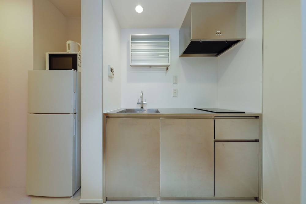 302(3p) 専用キッチン3 | Grand Duo Shirokane by Tranova