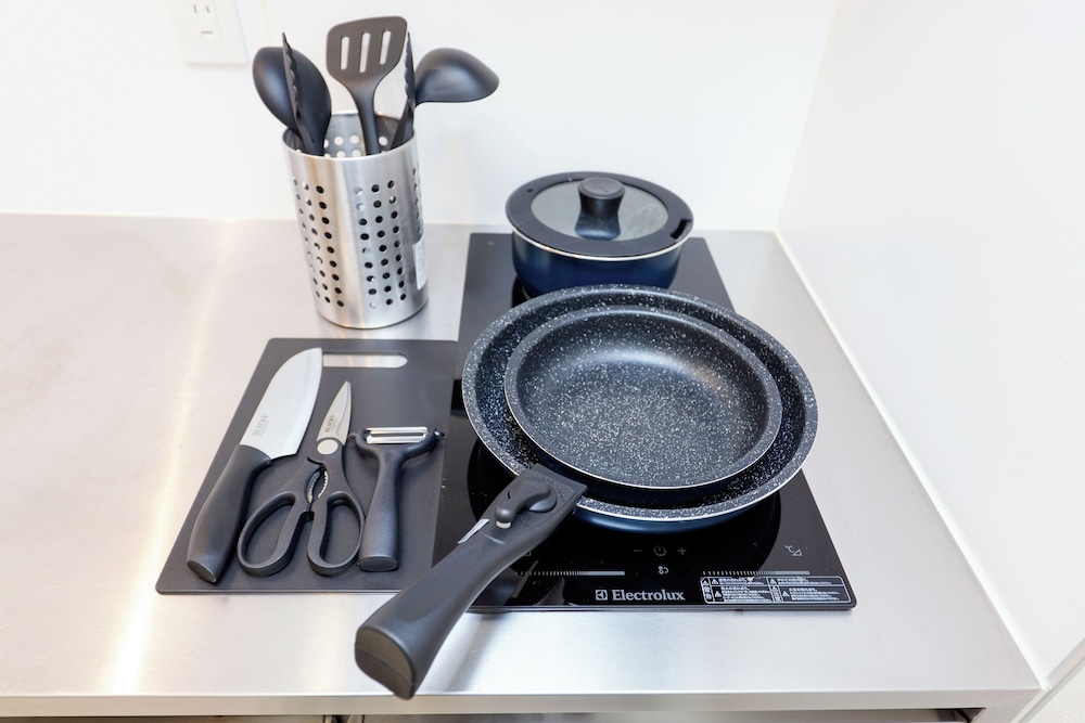 302(3p) 専用キッチン1 | Grand Duo Shirokane by Tranova