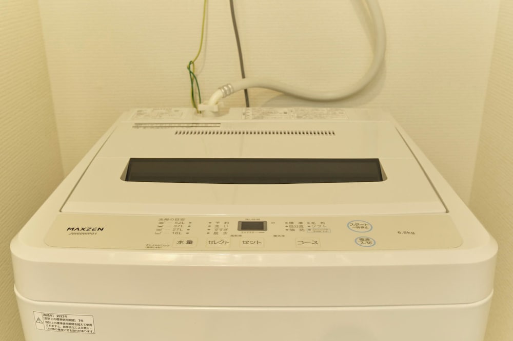 6名収容, 202 禁煙 ランドリー1 | プレシオジテ茅ヶ崎 by Tranova