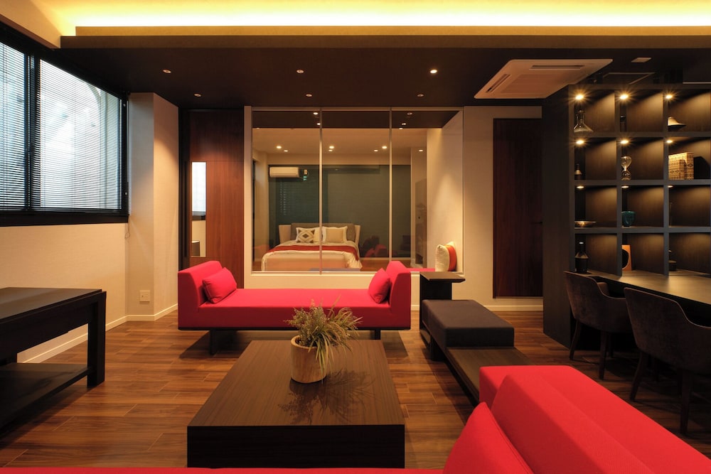 6名収容, 202 禁煙 リビング エリア1 | プレシオジテ茅ヶ崎 by Tranova