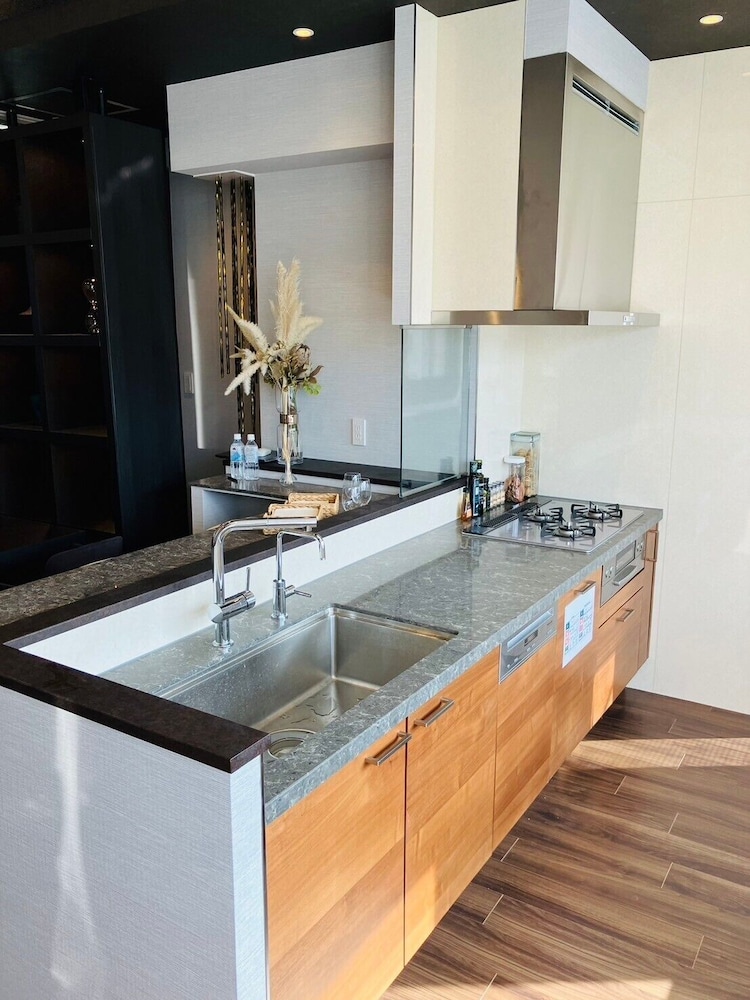 6名収容, 202 禁煙 専用キッチン0 | プレシオジテ茅ヶ崎 by Tranova