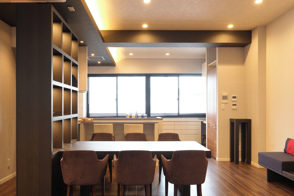 6名収容, 202 禁煙 専用キッチン3 | プレシオジテ茅ヶ崎 by Tranova