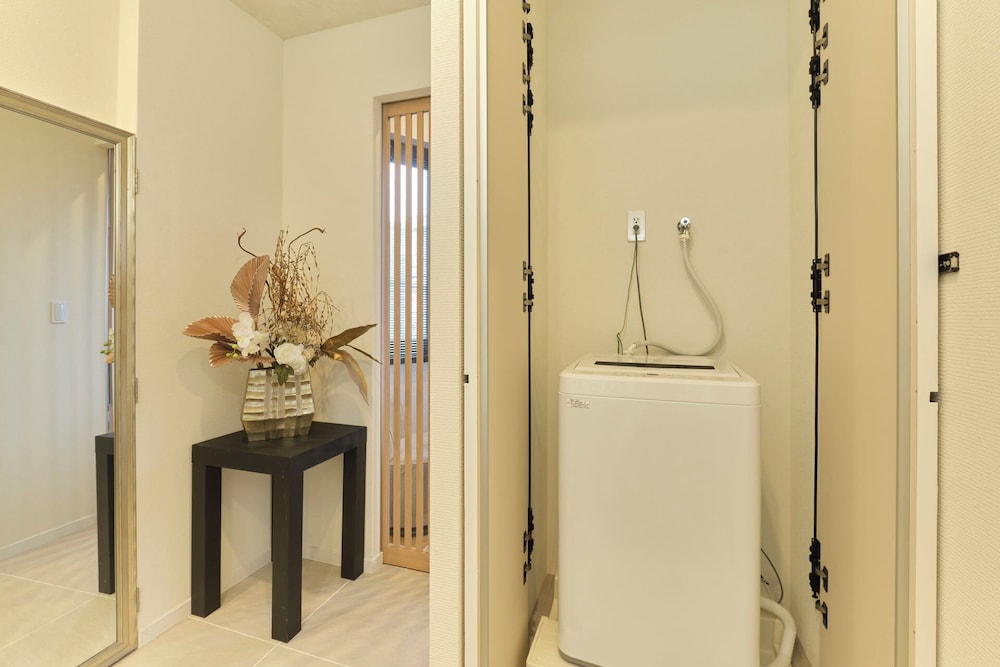 6名収容, 202 禁煙 ランドリー0 | プレシオジテ茅ヶ崎 by Tranova