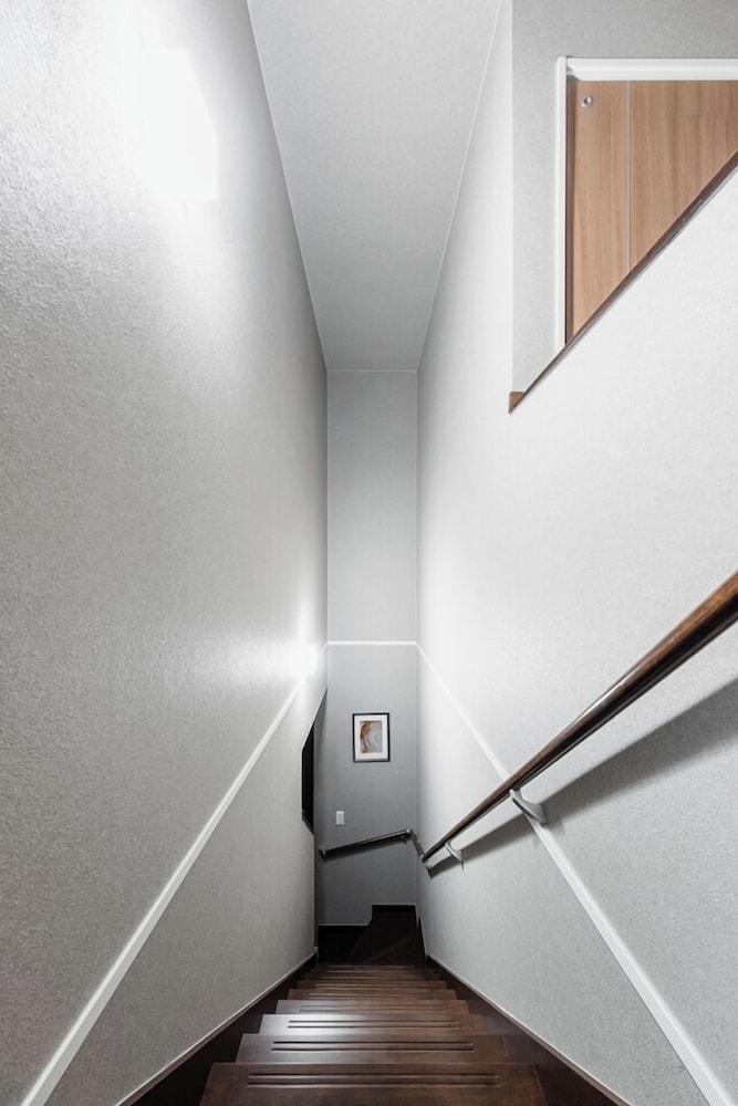 客室1 | THE OBSIDIAN