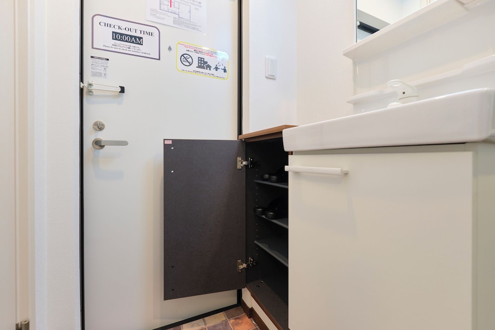 A (2名収容) 禁煙 客室の設備とサービス3 | Le Cocon Nakarokugo by Tranova