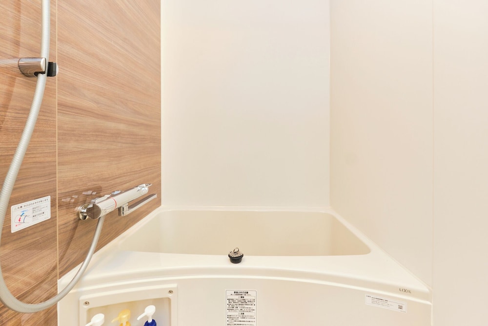 A (2名収容) 禁煙 バスルーム0 | Le Cocon Nakarokugo by Tranova