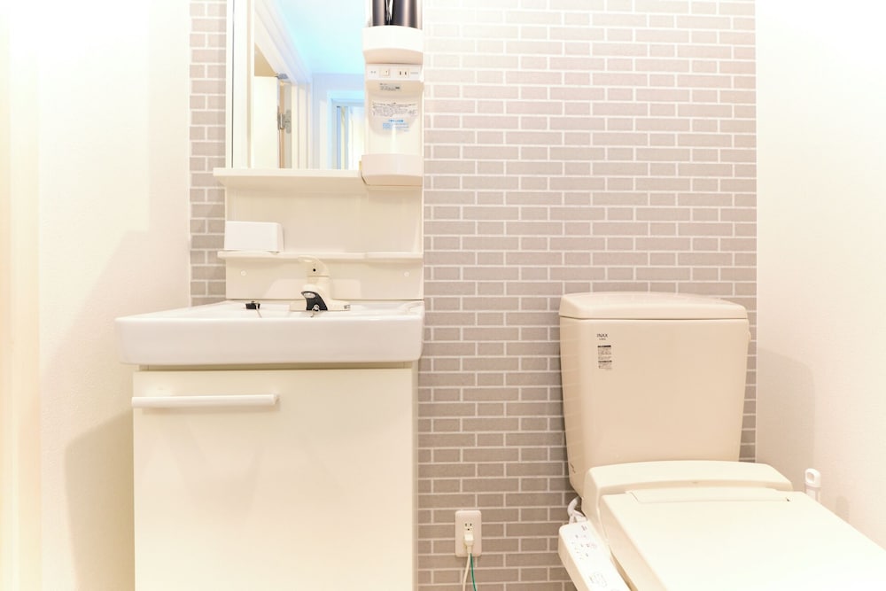 B (2名収容) 禁煙 客室の設備とサービス2 | Le Cocon Nakarokugo by Tranova