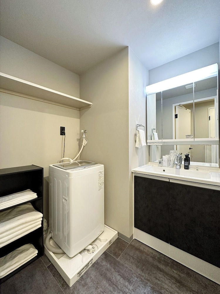 クラシック スタジオ バスルーム2 | LIFEMENT GLANZ Sakaimachi